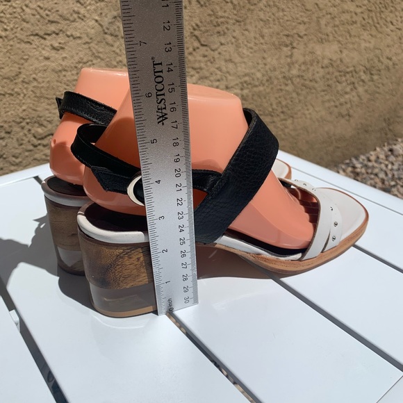 Justa Osadia designer sandals black and white leather size 40 - Picture 7 of 16